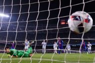 BARCELONA, SPAIN - JANUARY 26:  Lionel Messi of FC Barcelona scores from the penalty spot his team's second goal during the Copa del Rey quarter-final second leg match between FC Barcelona and Real Sociedad at Camp Nou on January 26, 2017 in Barcelona, Spain.  (Photo by David Ramos/Getty Images)
